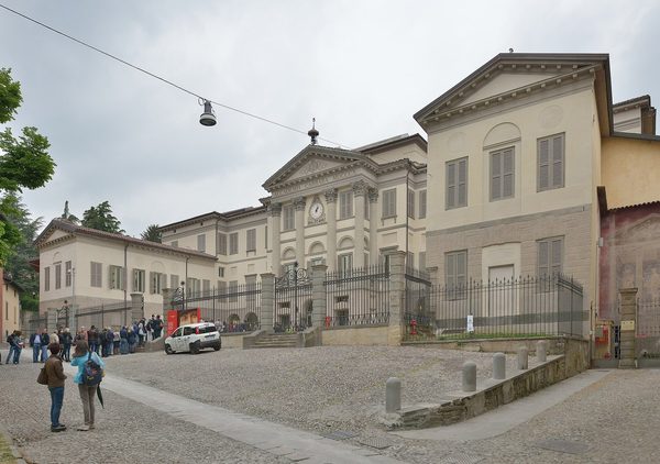 Singles in Bergamo: view of the city